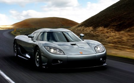 koenigsegg-ccx.jpg