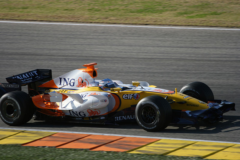 Fernando_Alonso_2008_Valencia_test.jpg